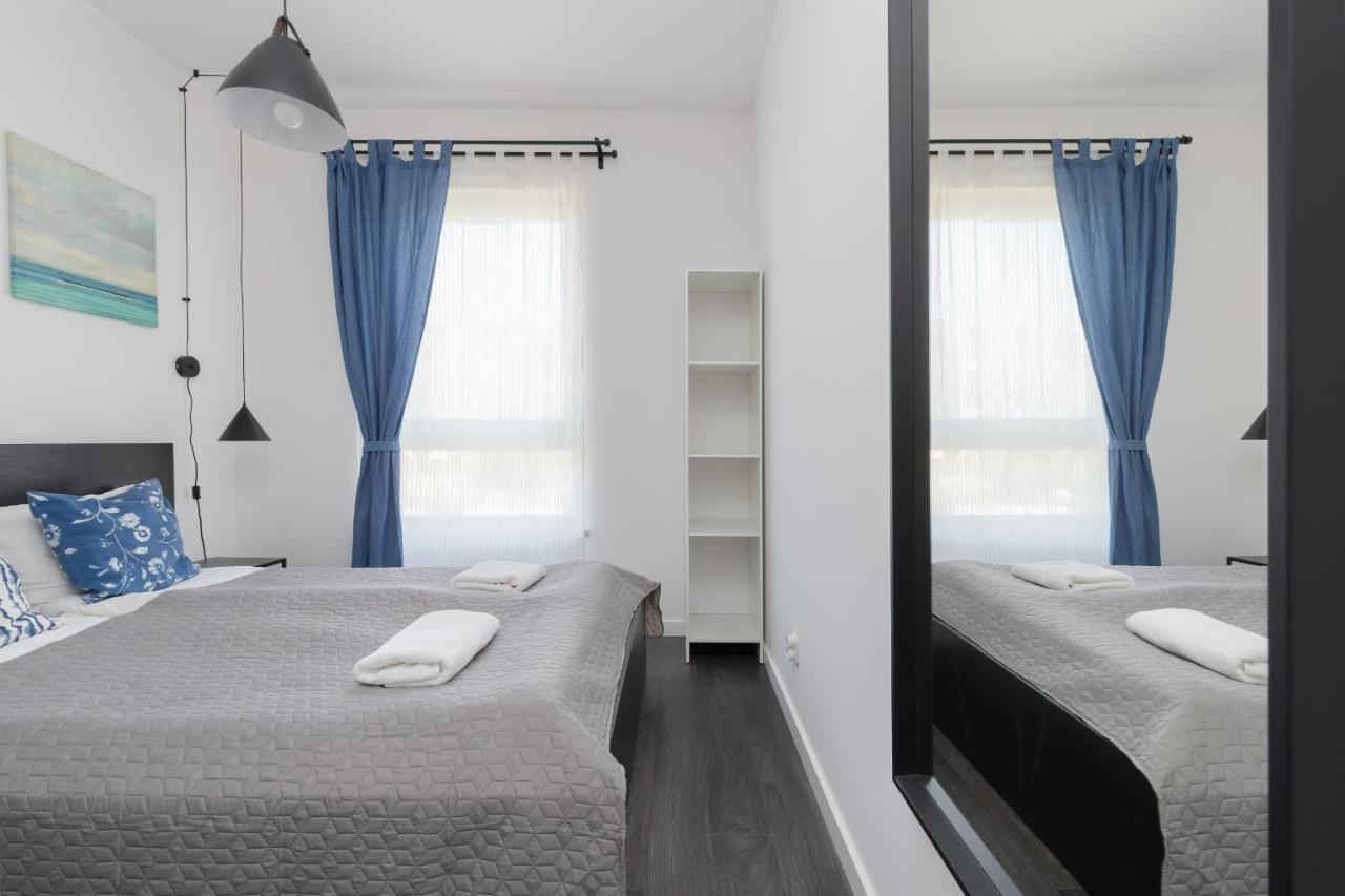 Nowa Letnica Apartments By Noclegi Renters Гданск Екстериор снимка